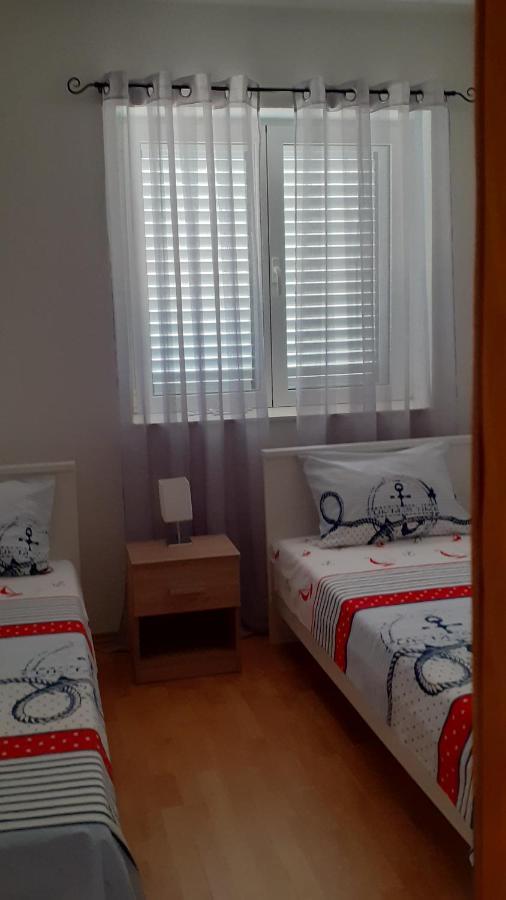 Apartman Nina Vodice Extérieur photo