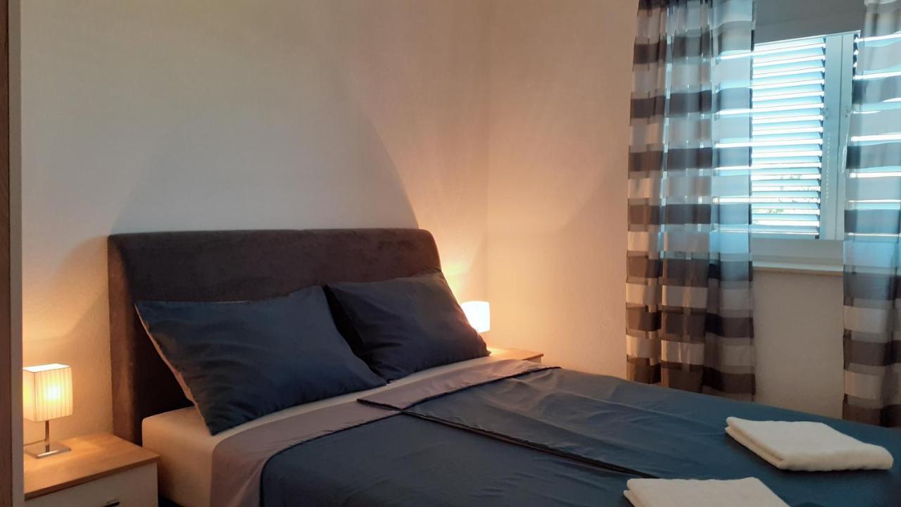 Apartman Nina Vodice Extérieur photo