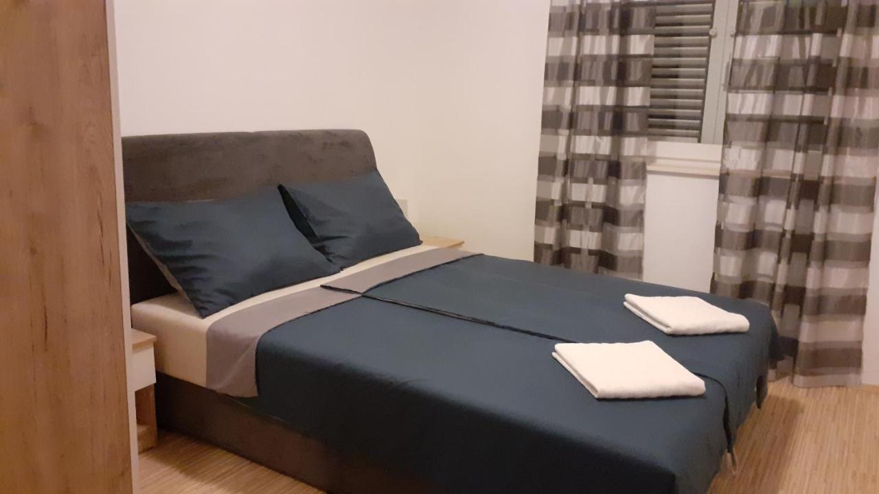 Apartman Nina Vodice Extérieur photo